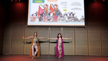 Lakon Happy Salma dan Ariel Tatum di "Sukabumi 1980"