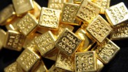 Harga Emas Anjlok 2% setelah Tembus Level Tertinggi Sepanjang Masa
