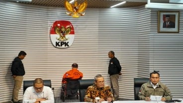 KPK Duga Eks Wamenkumham Eddy Hiariej Terima Rp8 Miliar dari Mantan Bos PT CLM