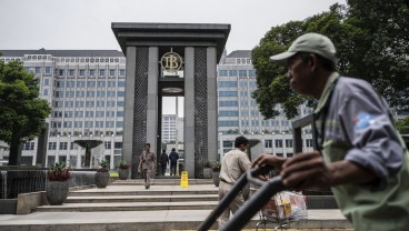 Meraba Peluang BI Turunkan Suku Bunga, Pertama di Asia Tenggara