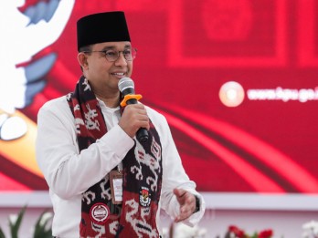 Anies Sebut Bansos Bukan Solusi Entaskan Kemiskinan