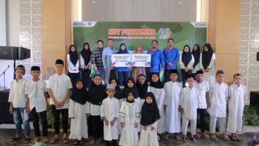 Sambut HUT ke-66, Pertamina Berikan Santunan kepada Anak Yatim dan Adakan Donor Darah