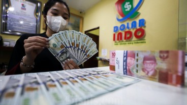 Rupiah Menguat ke Rp15.621 per Dolar jelang Rilis Data Inflasi AS