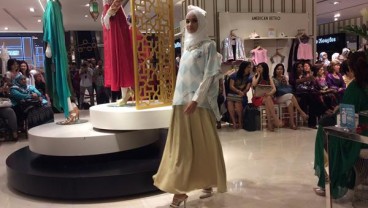 Ria Miranda Luncurkan 51 Koleksi Modest Fashion Terbaru 2024 di Annual Show "Selayar"