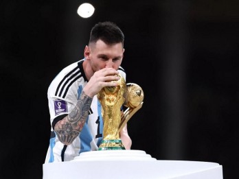 Enam Seragam Messi di Piala Dunia Qatar 2022, Terjual Rp 121 Miliar