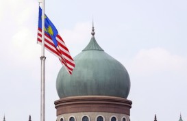 Covid-19 Kembali Naik, Malaysia Anjurkan Pemakaian Masker Kembali di Masjid