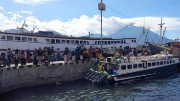 Penumpang Kapal Laut di Maluku Diimbau Kenakan Masker saat Bepergian