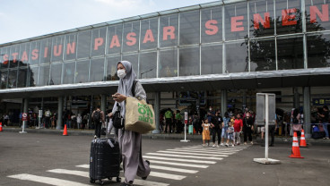Kasus Covid-19 Naik Lagi, KAI Wajibkan Penumpang Pakai Masker?