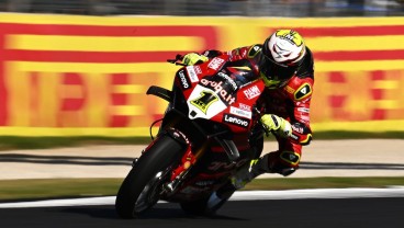 Daftar Pebalap WSBK Musim 2024: Bautista Duet dengan Bulega di Ducati