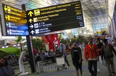 Libur Nataru, Jumlah Penumpang Pesawat di Bandara AP II Mulai Naik