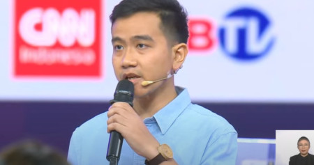 Cawapres Gibran Rakabuming Raka memaparkan visi misi dalam debat Cawapres di JCC Senayan, Jumat (22/12/2023). Dok Youtube KPU RI