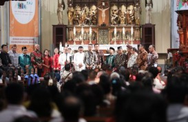 Malam Natal di Gereja Katedral Dihadiri Mahfud MD hingga Kapolri Listyo Sigit