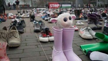 8.000 Sepatu Dipajang di Rotterdam untuk Kenang Anak-anak Tewas di Gaza