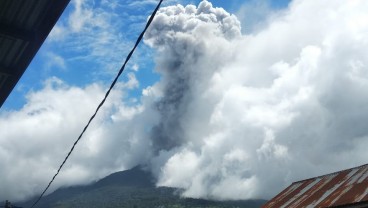 Marapi Erupsi Lagi, Ketinggian Abu Capai 4.392 MDPL, Ini Himbauan PVMBG