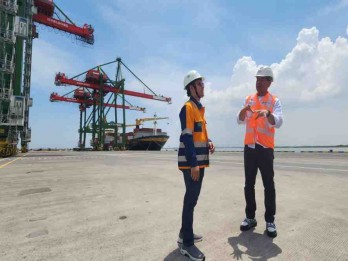 Terminal Teluk Lamong Patok Pertumbuhan Arus Petikemas 4% di 2024