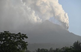 Status Gunung Api Lewotobi Laki-laki Meningkat dari Waspada ke Siaga
