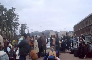 Status Peringatan Tsunami Jepang Turun jadi Waspada