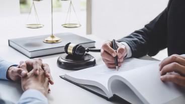 Contoh Norma Hukum, Pengertian, Sifat, Tujuan, hingga Sumbernya