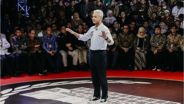 Ganjar-Mahfud Janjikan Kuliah Gratis Bagi Anak TNI-Polri, Ini Kata Pengamat