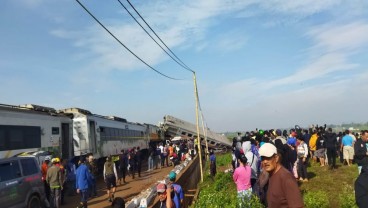 Update Jumlah Korban Kecelakaan Kereta di Bandung: 4 Meninggal, 37 Luka Ringan