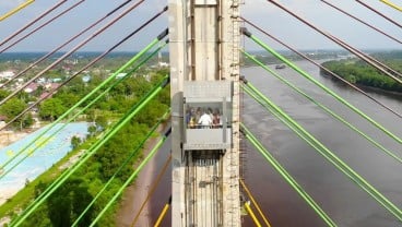 Menara Jembatan Siak Tengku Agung Sultanah Latifah Jadi Favorit Wisatawan Riau