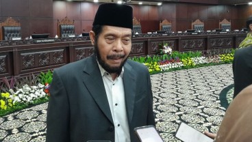 Anwar Usman Bantah Sering Bolos Rapat Hakim MK