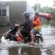 Akses Dayeuhkolot ke Bandung Putus Karena Banjir Besar