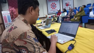 Poltek APP dan Darya-Varia Fasilitasi UMKM Dapatkan Sertifikasi Halal