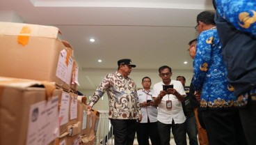 Distribusi Logistik Pemilu di Sulsel Terkendala Cuaca