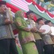 Khofifah Sentil Cak Imin di Harlah Muslimat NU: Saya NU Asli!