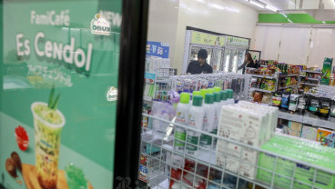 Kinerja Kegiatan Dunia Usaha Mengalami Perlambatan