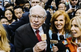 Bos Citigroup Dikabarkan Minta Wejangan Warren Buffett Soal PHK