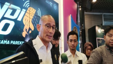 Hotman Paris Ogah Investasi di RI Imbas Pajak Hiburan, Menparekraf Tanggapi Begini