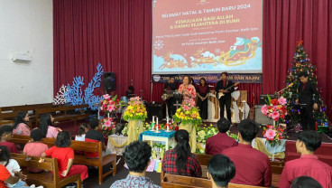 The Sunan Hotel Solo Rayakan Natal di Panti Asuhan Beth-Shan
