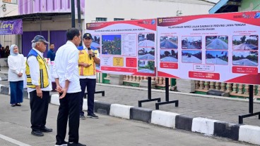 Jokowi Sentil Jalan Rusak di Jateng: Bertahun-tahun Tidak Beres