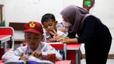 Jokowi: Ada Anggaran Rp23,8 Triliun Untuk Pendidikan, Semua Harus Sekolah