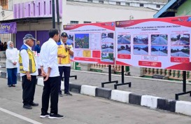 Jokowi Tinjau Jalan Solo-Purwodadi, Sindir Jalan Jelek Anggaran Bengkak