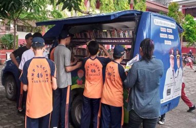 Perpustakaan Keliling Makassar Ada Internet, Bisa Akses Buku Digital Gratis