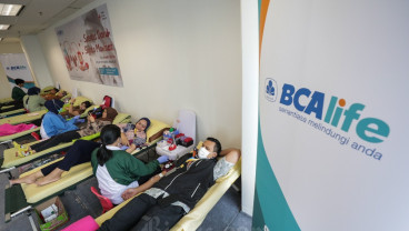 BCA Life Bersama PMI Gelar Donor Darah
