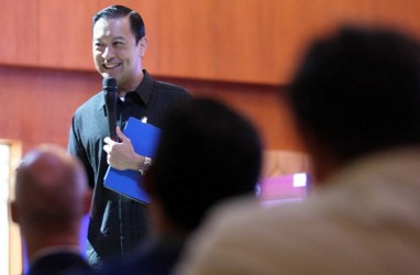 Tom Lembong Tanggapi Luhut soal RI-China Kembangkan Baterai LFP