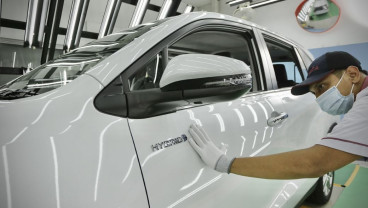 Mengejar Target Produksi 2 Juta Mobil