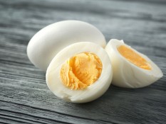 Benarkah Telur Mengandung Kolesterol Tinggi?