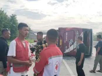 Bus Rombongan Partai Hanuara Kecelakaan di Tol Ngawi: Empat Luka, 2 Meninggal