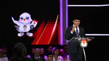Anies Sebut Bansos Seharusnya Tak Dibagikan di Pinggir Jalan, Sindir Jokowi?