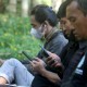 Anies Ingin Bangun Pabrik Smartphone, Ganjar-Prabowo Dorong Internet Gratis