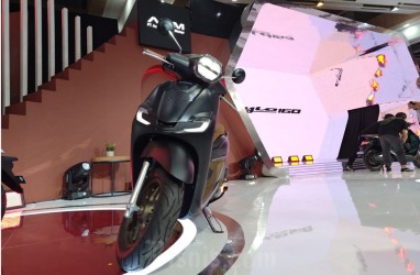 Honda Stylo 160 Tempuh Jakarta-Cirebon Cukup Sekali Isi Bensin