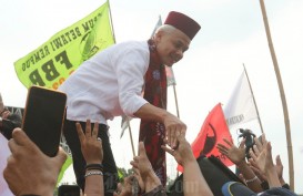 Diajak Makan Ganjar Pranowo, Pendukung Prabowo-Gibran Tersipu Malu