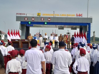 Presiden Jokowi Resmikan Tol Indrapura-Lima Puluh dan Tebing Tinggi-Indrapura