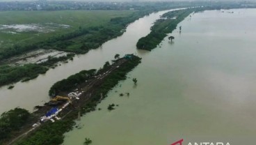 Banjir Demak Memaksa 11.400 Orang Mengungsi