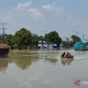 Belasan Kendaraan Masih Terjebak Banjir Demak Jawa Tengah